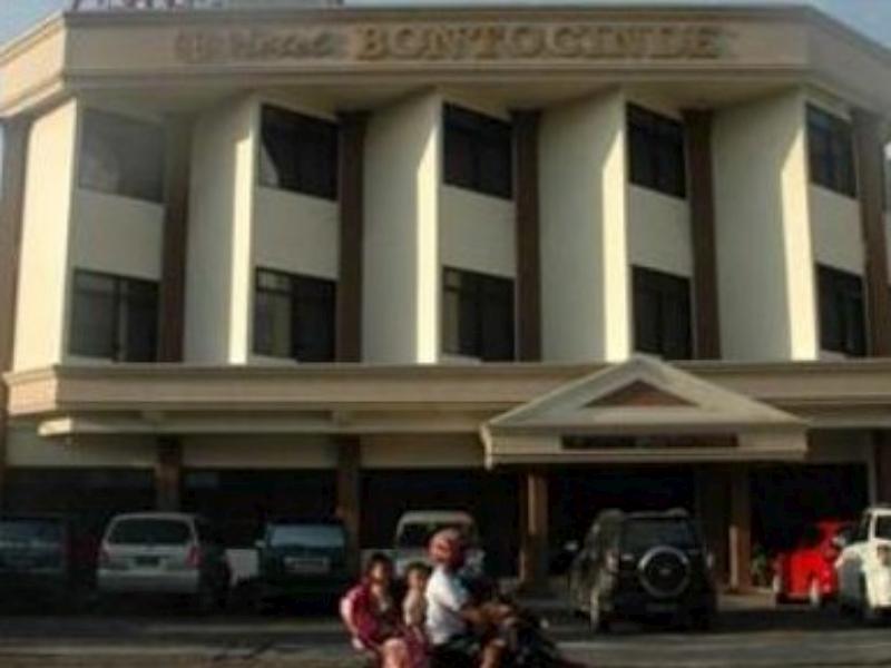 Hotel Bontocinde Makassar Bagian luar foto